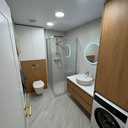 V4 Europa New Вильнюс