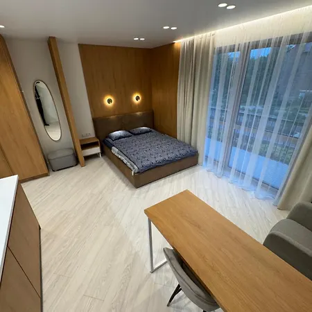 V4 Europa New Apartment *