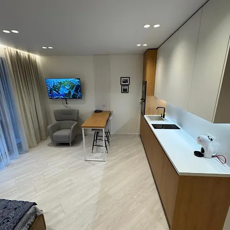 V4 New Apartman *